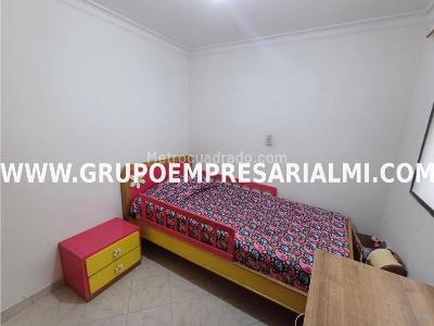 Apartamento en venta en La America, Medellín · foto 10 de 20
