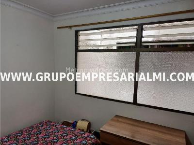 Apartamento en venta en La America, Medellín · foto 11 de 20