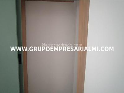 Apartamento en venta en Campo Valdes, Medellín · foto 4 de 20