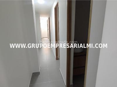 Apartamento en venta en Campo Valdes, Medellín · foto 13 de 20