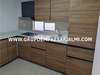 Apartamento de 3 alcobas en venta en Laureles, Medellín, 129 m² · foto 5 de 20