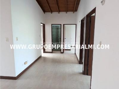 Apartamento de 3 alcobas en venta en Laureles, Medellín, 129 m² · foto 9 de 20