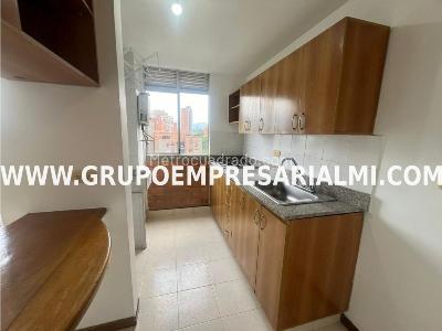 Apartamento de 2 alcobas en arriendo en El Poblado, Medellín, 54 m² · foto 6 de 20
