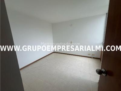 Apartamento de 2 alcobas en arriendo en El Poblado, Medellín, 54 m² · foto 12 de 20