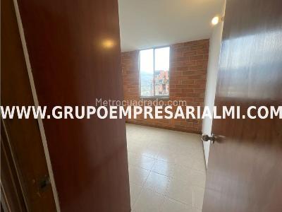 Apartamento de 2 alcobas en arriendo en El Poblado, Medellín, 54 m² · foto 17 de 20