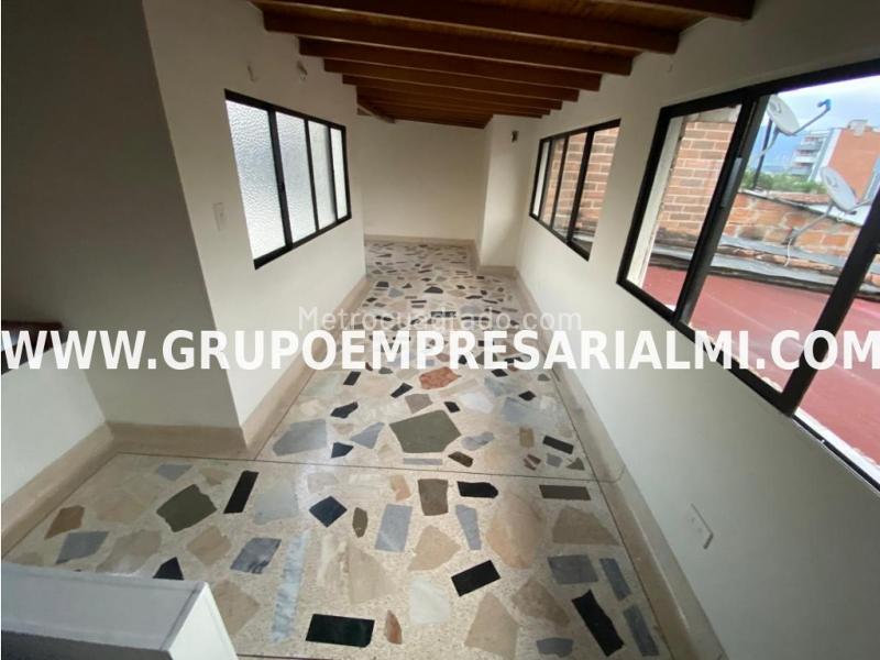 Elegant 4BR Apartment in Santa Teresita - 3