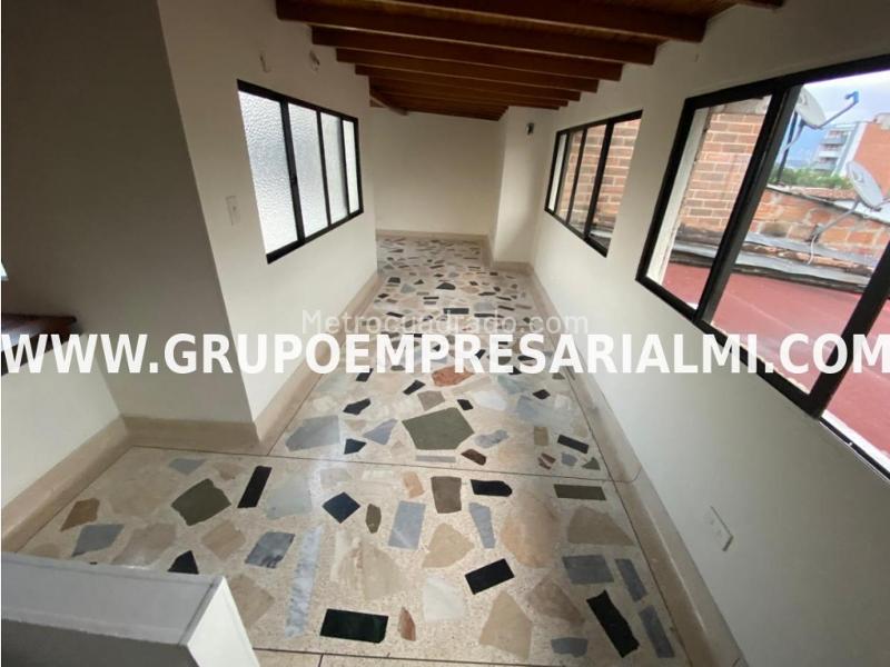 Elegant 4BR Apartment in Santa Teresita - 4