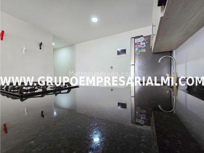 Apartamento de 3 alcobas en venta en Cabañitas, Bello, 81 m² · foto 3 de 20