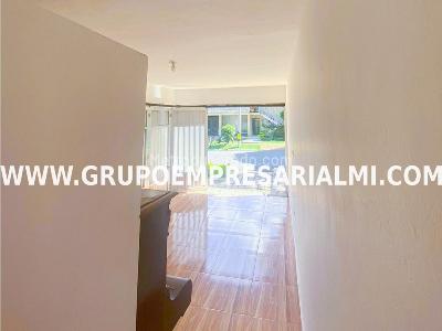 Retail space for rent in La Castellana, Medellín