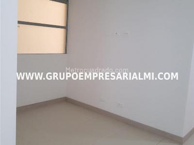 Apartamento de 3 alcobas en venta en Castropol, Medellín, 128 m² · foto 10 de 20