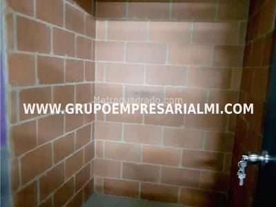 Apartamento de 3 alcobas en venta en Castropol, Medellín, 128 m² · foto 16 de 20