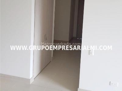 Apartamento de 3 alcobas en venta en Castropol, Medellín, 128 m² · foto 4 de 20