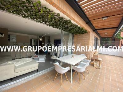 Apartamento de 2 alcobas en venta en El Poblado, Medellín, 120 m² · foto 3 de 20