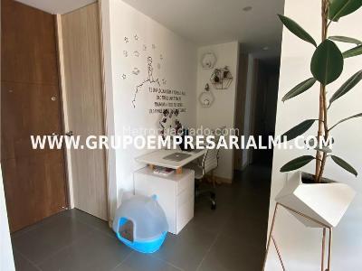 Apartamento de 2 alcobas en venta en El Poblado, Medellín, 120 m² · foto 4 de 20