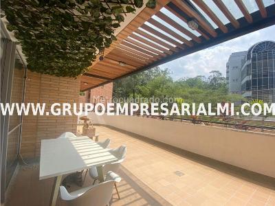 Apartamento de 2 alcobas en venta en El Poblado, Medellín, 120 m² · foto 9 de 20