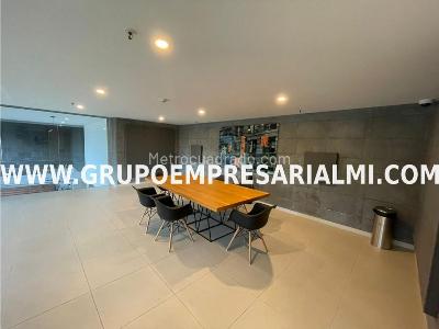 Apartamento de 2 alcobas en venta en El Poblado, Medellín, 120 m² · foto 13 de 20