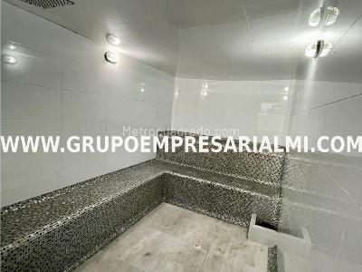 Apartamento de 2 alcobas en venta en El Poblado, Medellín, 120 m² · foto 16 de 20