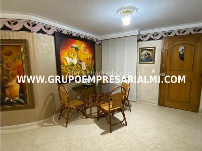 Apartamento de 3 alcobas en venta en Conquistadores, Medellín, 187 m² · foto 4 de 20