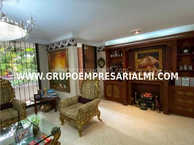 Apartamento de 3 alcobas en venta en Conquistadores, Medellín, 187 m² · foto 5 de 20