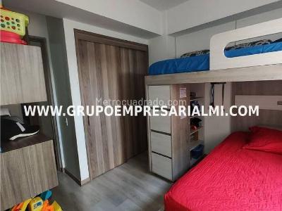 Apartamento de 3 alcobas en venta en Calasanz, Medellín, 113 m² · foto 11 de 20