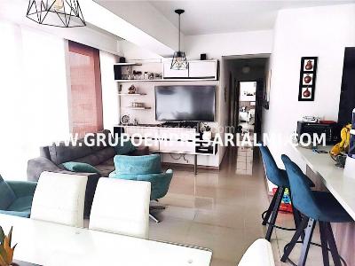 Apartamento de 3 alcobas en venta en Calasanz, Medellín, 113 m² · foto 4 de 20