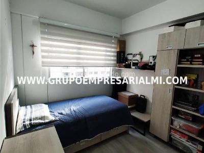 Apartamento de 3 alcobas en venta en Calasanz, Medellín, 113 m² · foto 9 de 20
