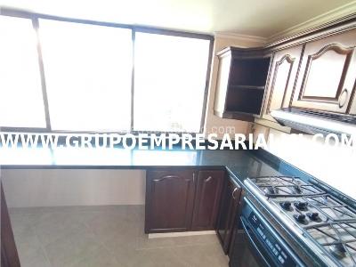 Apartamento de 3 alcobas en venta en El Poblado, Medellín, 163 m² · foto 5 de 20