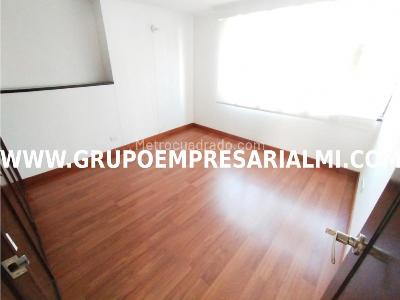 Apartamento de 3 alcobas en venta en El Poblado, Medellín, 163 m² · foto 14 de 20