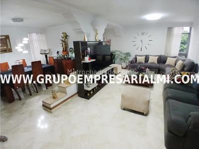 Apartamento en venta en La Candelaria, Medellín · foto 4 de 20