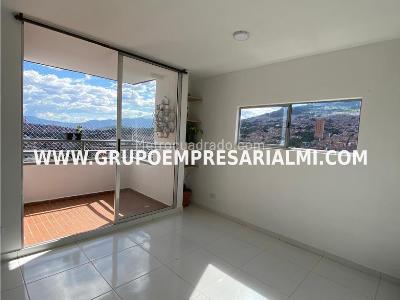 Apartamento de 3 alcobas en venta en Madera, Bello, 64 m² · foto 12 de 20