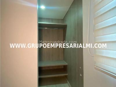 Apartamento de 4 alcobas en venta en La Navarra, Bello, 120 m² · foto 16 de 20