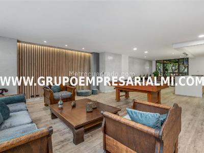 Apartamento de 3 alcobas en venta en El Poblado, Medellín, 150 m² · foto 2 de 20