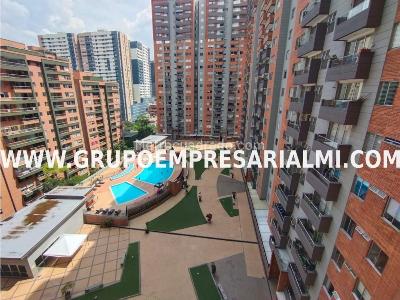 Apartamento en arriendo en El Poblado, Medellín · foto 11 de 20