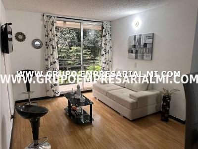 Apartamento en arriendo en El Poblado, Medellín · foto 3 de 20
