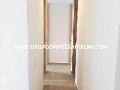 Apartamento de 3 alcobas en venta en Guayabal, Medellín, 69 m² · foto 19 de 20
