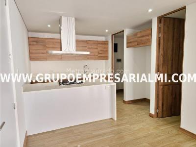 Apartaestudio en arriendo en El Poblado, Medellín, 48 m² · foto 3 de 20