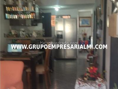 Casa de 3 alcobas en venta en El Mirador, Bello, 72 m² · foto 10 de 20