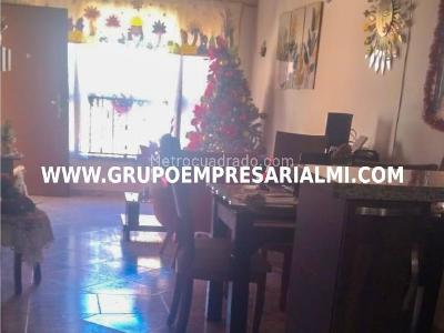 Casa de 3 alcobas en venta en El Mirador, Bello, 72 m² · foto 12 de 20