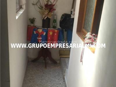Casa de 3 alcobas en venta en El Mirador, Bello, 72 m² · foto 13 de 20