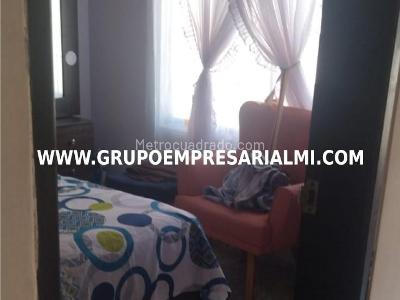 Casa de 3 alcobas en venta en El Mirador, Bello, 72 m² · foto 14 de 20