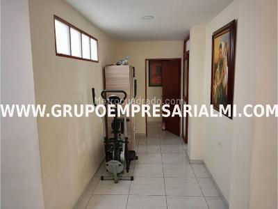 Apartamento en venta en Aranjuez, Medellín · foto 12 de 20