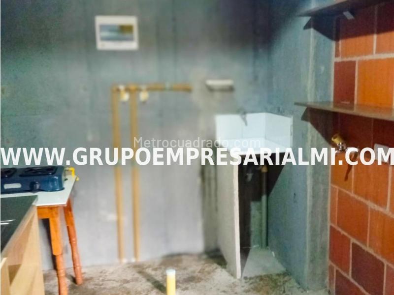 3BR Apartment for Rent in Robledo (Pajarito) - 4