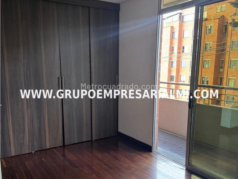 Elegant 2BR Apartment in Exclusive El Poblado - 7