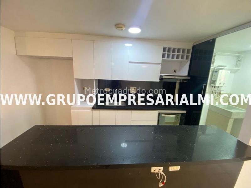 Apartamento en Arriendo, El Esmeraldal, Envigado - 2