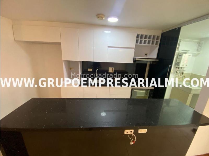 Apartamento en Arriendo, El Esmeraldal, Envigado - 3