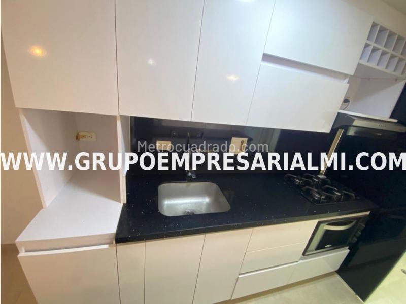 Apartamento en Arriendo, El Esmeraldal, Envigado - 4