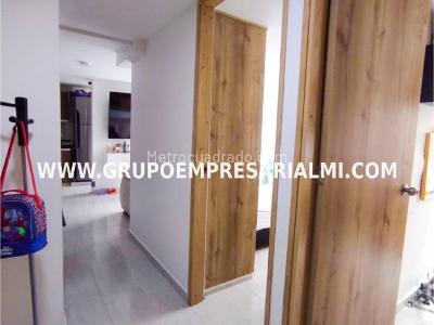 Apartamento de 3 alcobas en venta en Bucaros, Bello, 50 m² · foto 6 de 20