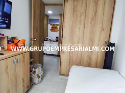 Apartamento de 3 alcobas en venta en Bucaros, Bello, 50 m² · foto 7 de 20