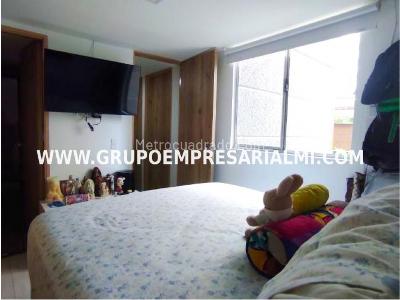 Apartamento de 3 alcobas en venta en Bucaros, Bello, 50 m² · foto 13 de 20