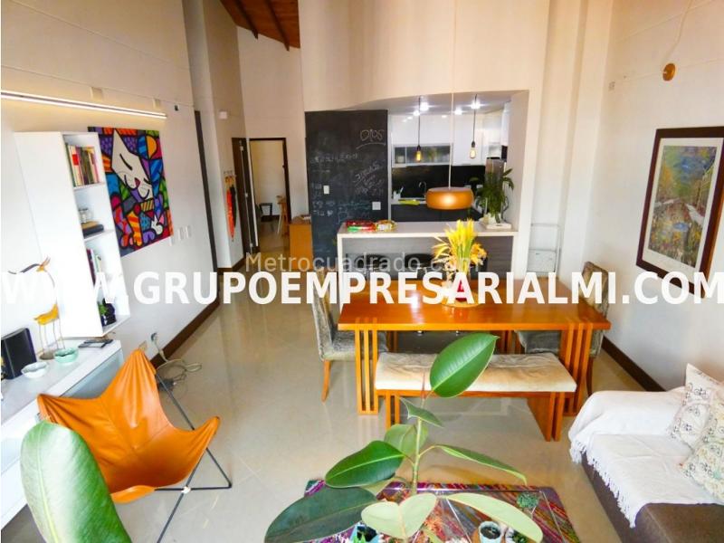 Apartamento Amoblado Elegante de 2 Alcobas en Laureles - 4